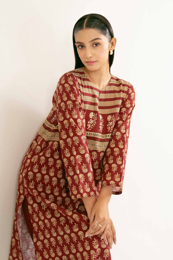 Printed Maroon Khaddar Suit