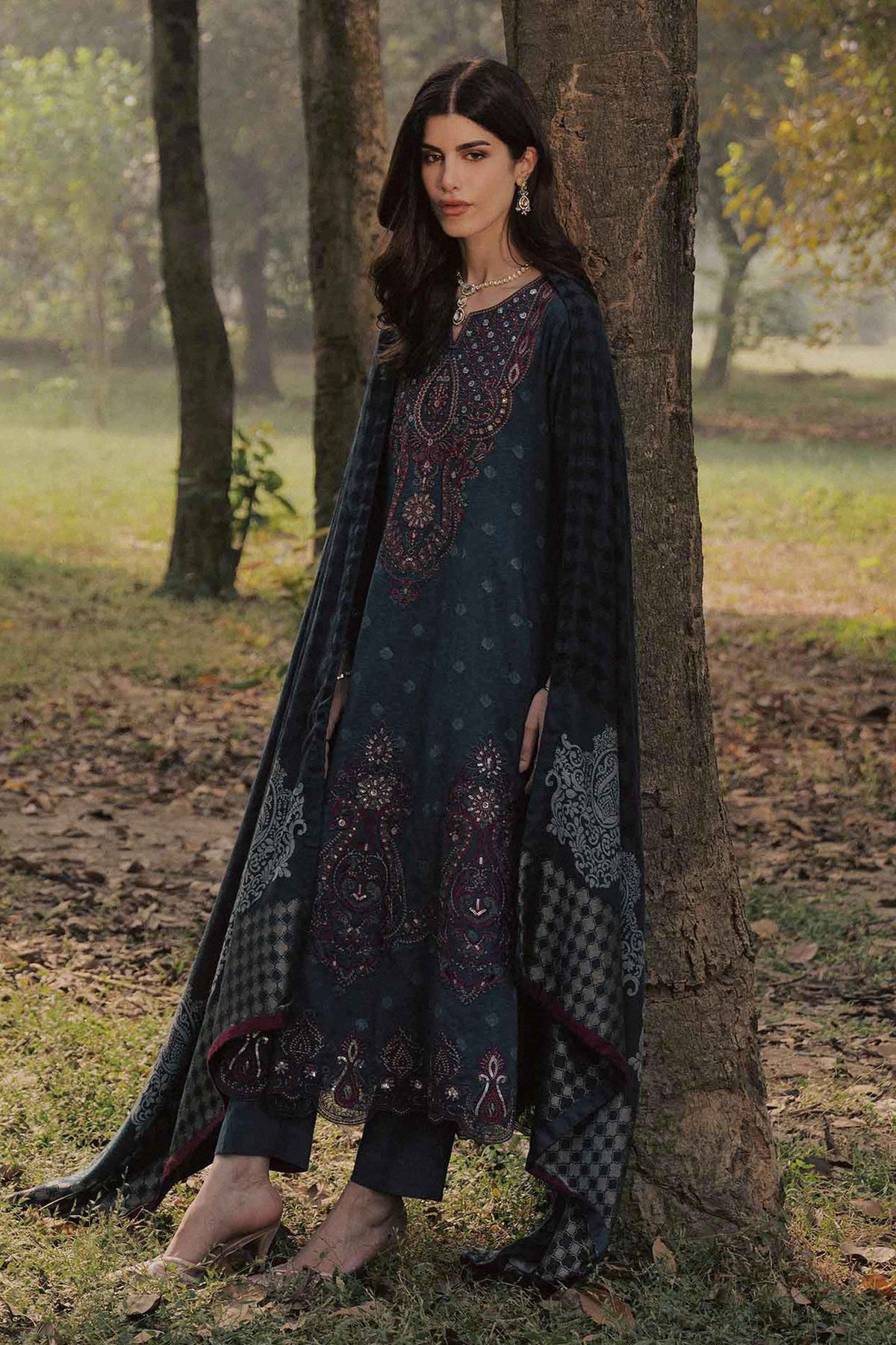 Nishat UK - Blue Embroidered Karandi 2 Pieces ready to wear 