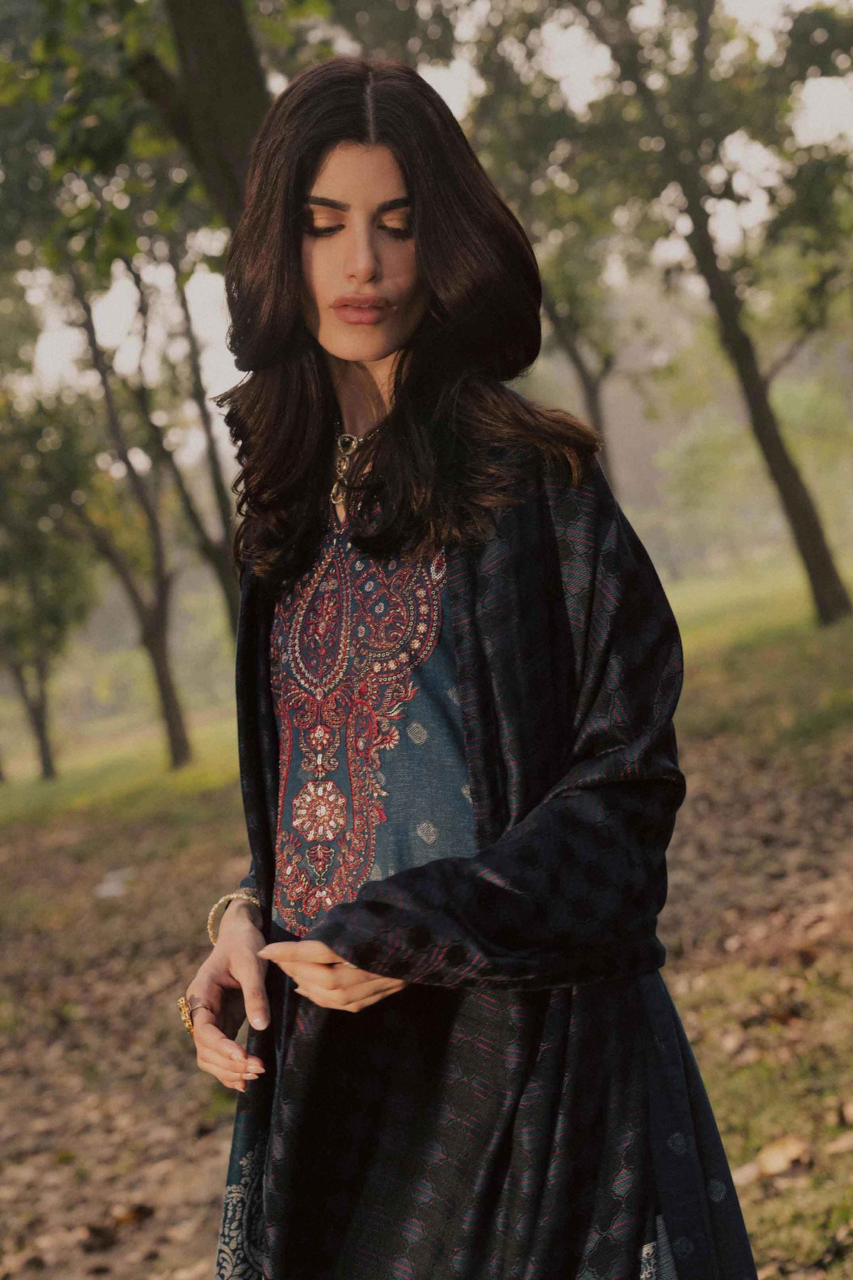 Nishat UK - Blue Embroidered Karandi 2 Pieces ready to wear 