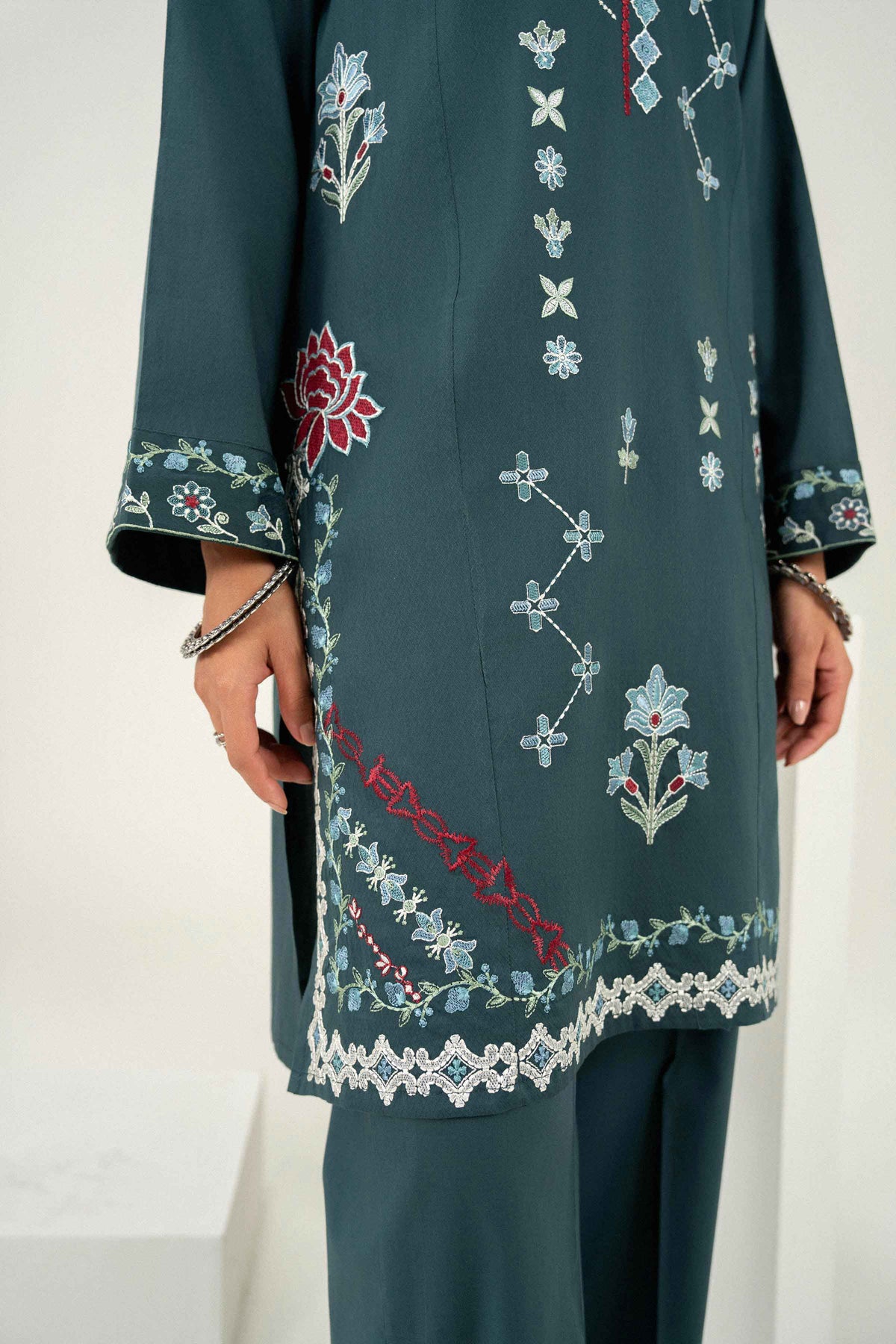 Nishat UK - Green Embroidered Cambric 2 Pieces ready to wear Dress