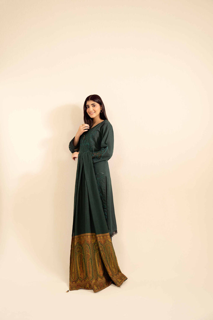 NishatUK - Green Embroidered  Karandi 3-piece ready to wear Suit
