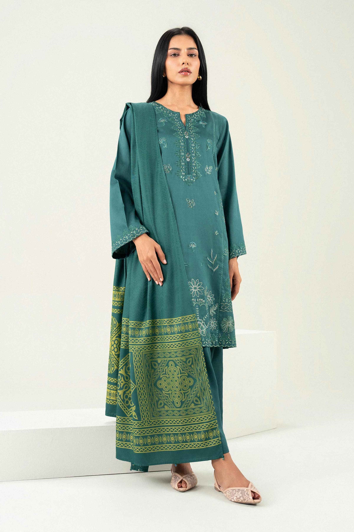 Nishat UK - Green Embroidered Viscose 3 Pieces ready to wear Suit