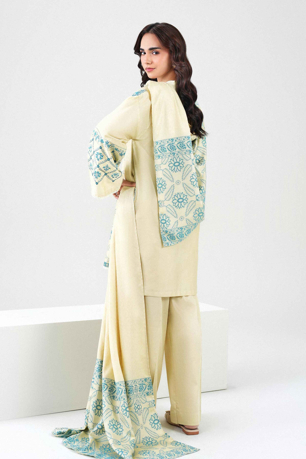 Nishat UK - White Embroidered Viscose 3 Pieces ready to wear Suit