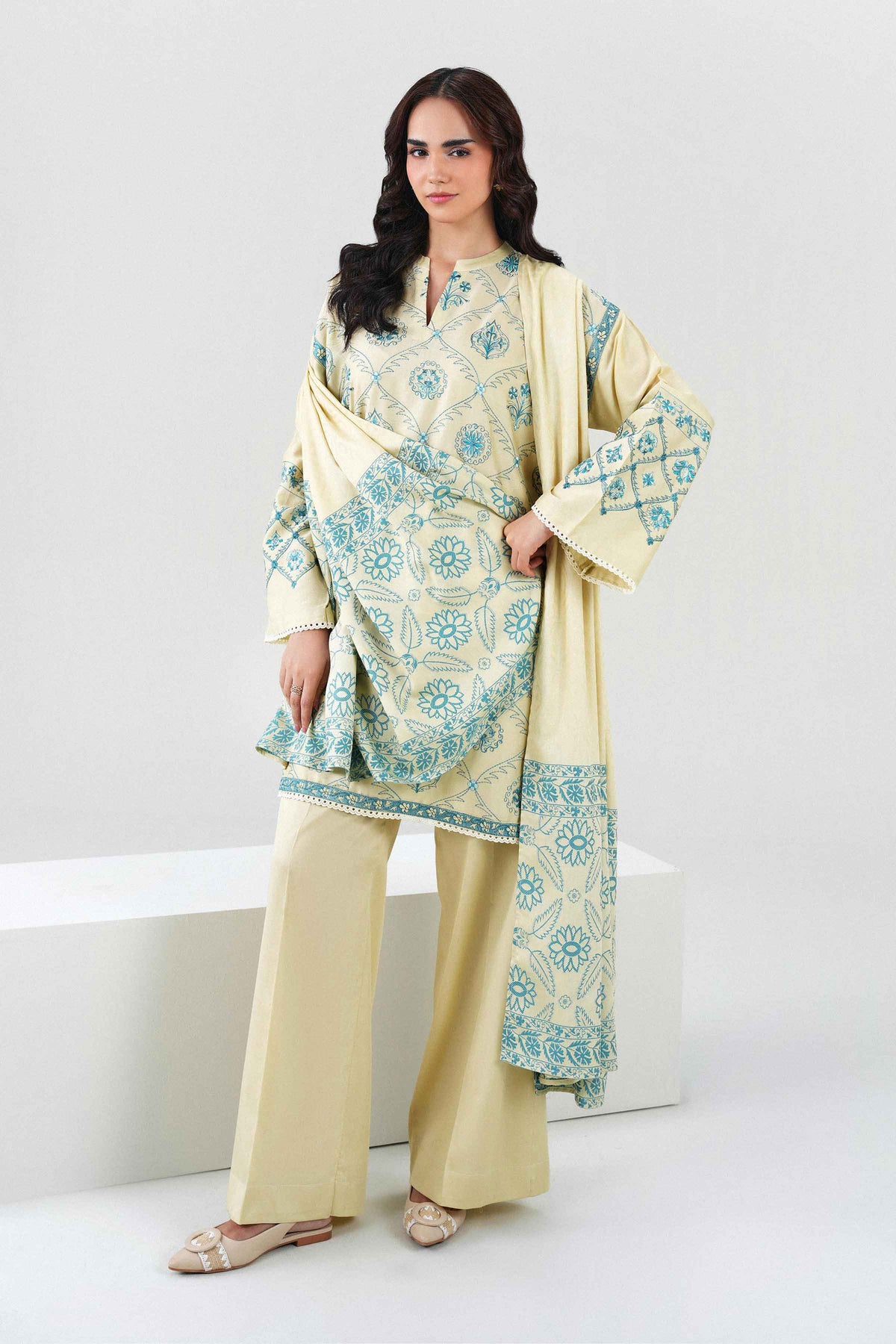 Nishat UK - White Embroidered Viscose 3 Pieces ready to wear Suit