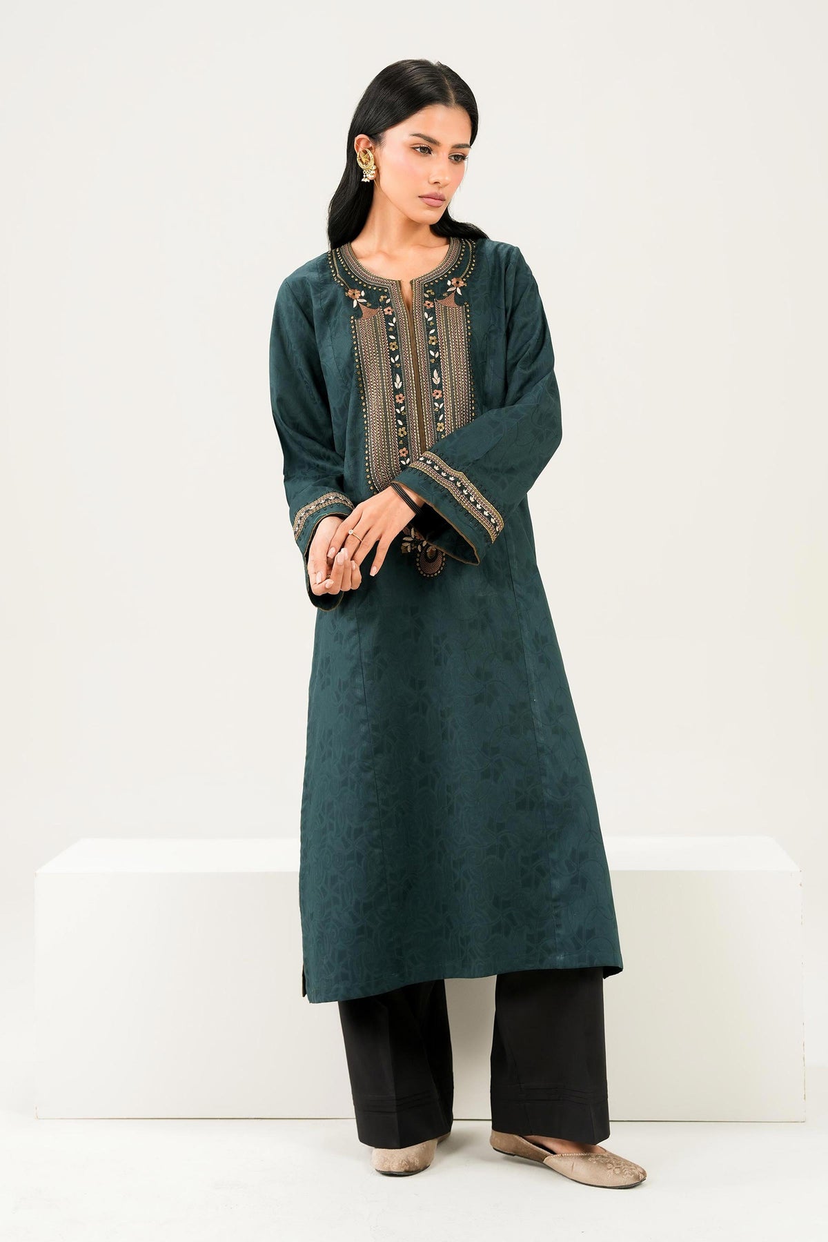 Nishat UK - Green Embroidered Jacquard 1 Piece ready to wear 