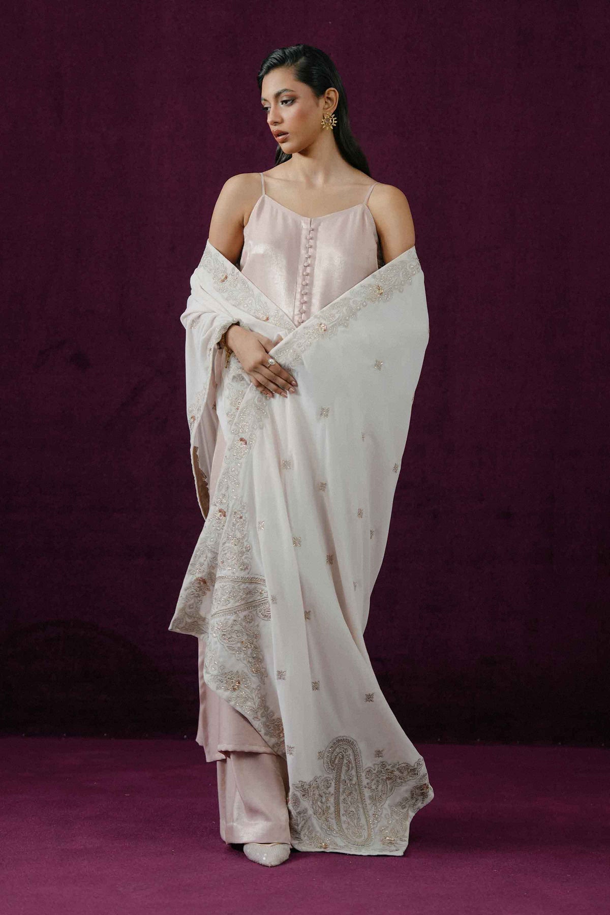 Nishat UK - White Embroidered Velvet 1 Piece ready to wear shawl