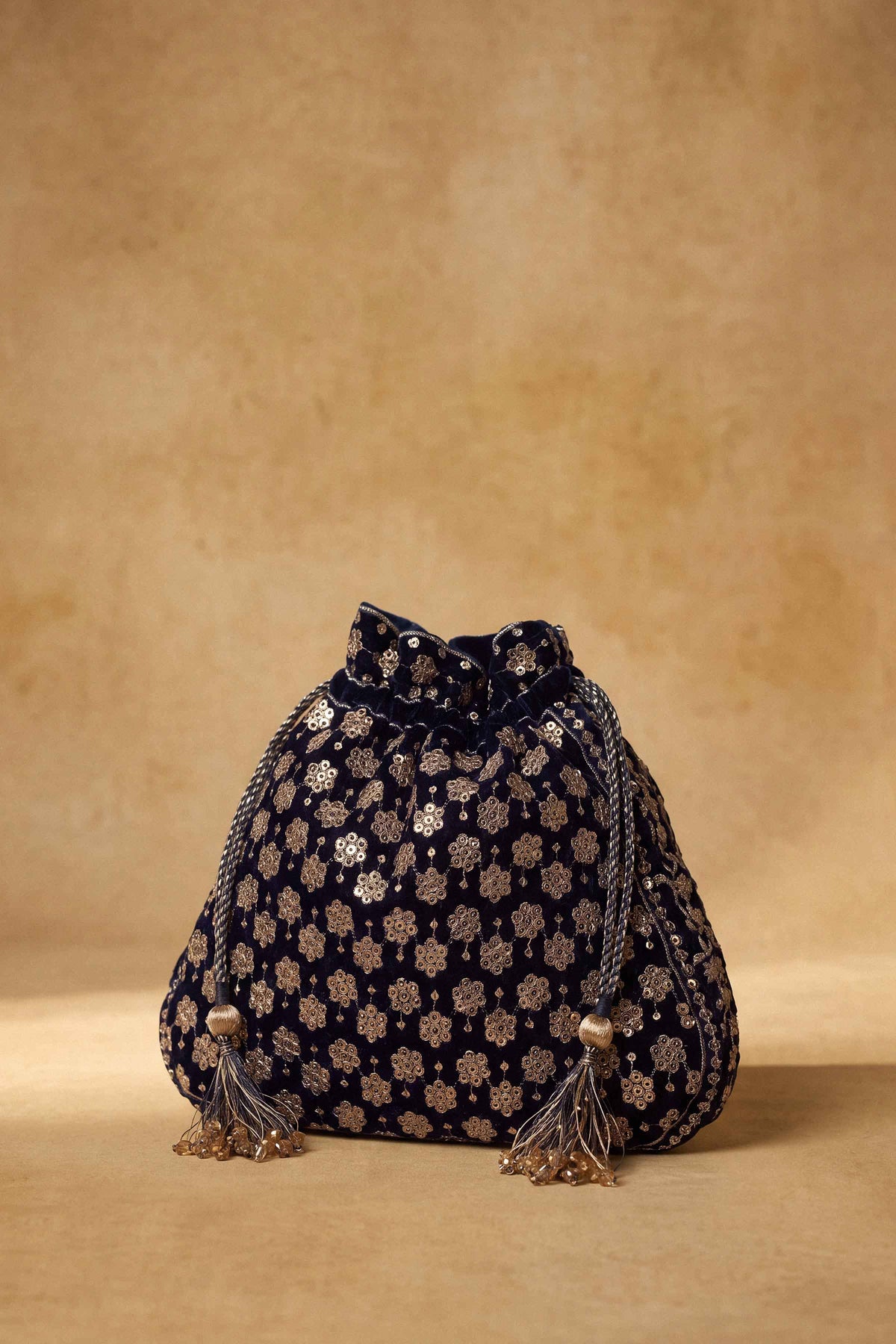 Nishat UK - Blue Embroidered Velvet 1 Piece ready to wear Pouch