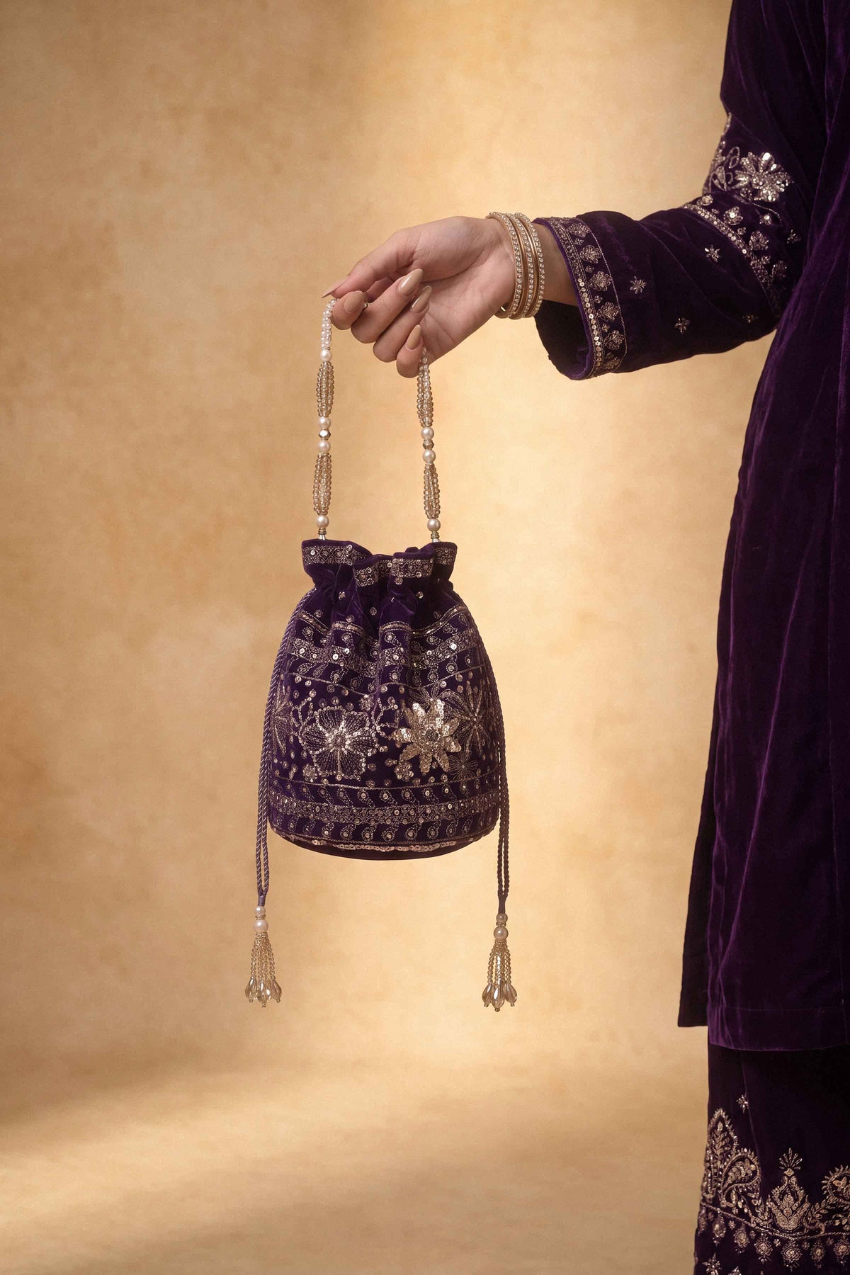 Nishat UK - Purple Embroidered Velvet 1 Piece ready to wear Pouch