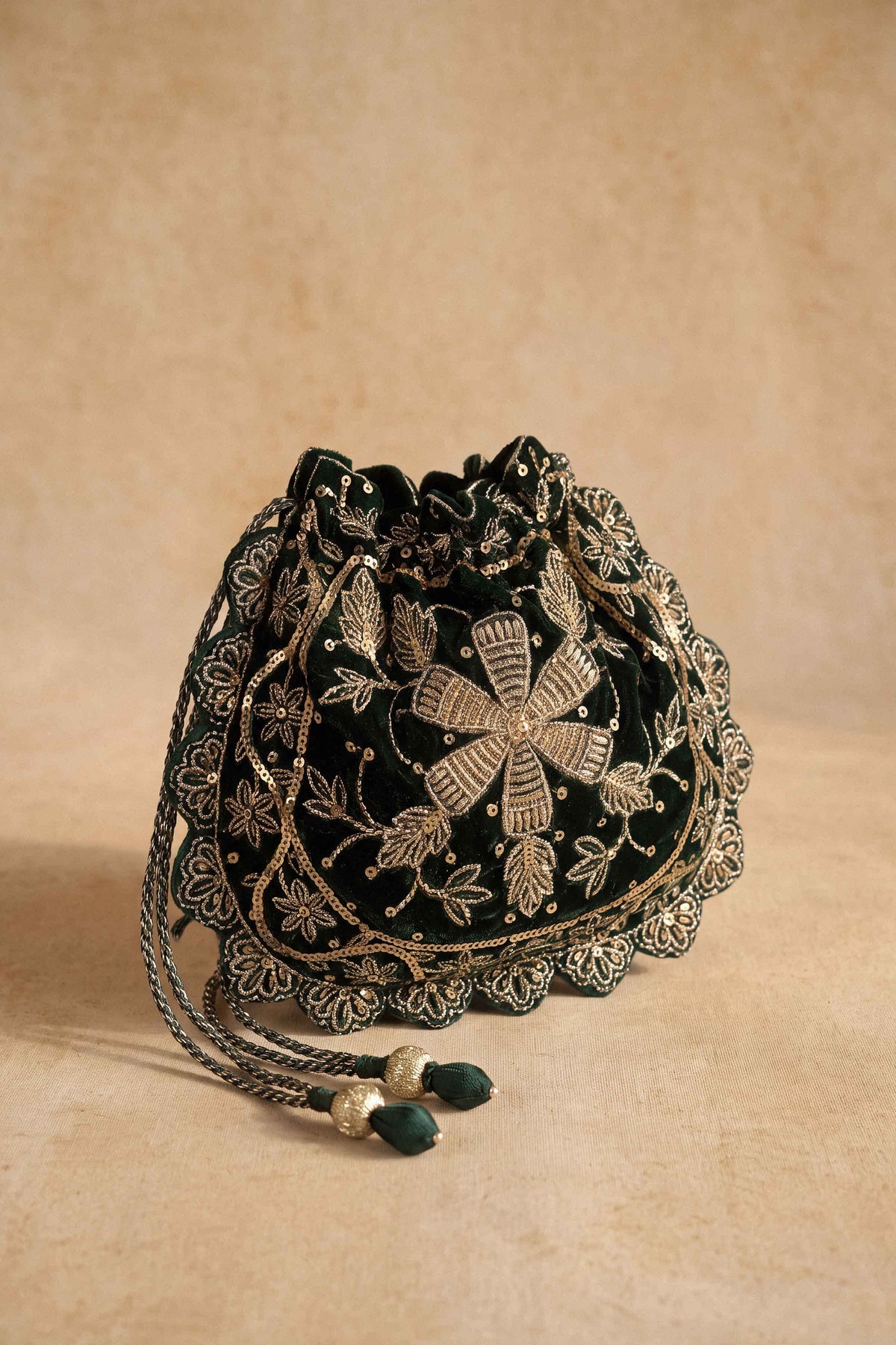 Nishat UK - Green Embroidered Velvet 1 Piece ready to wear Pouch