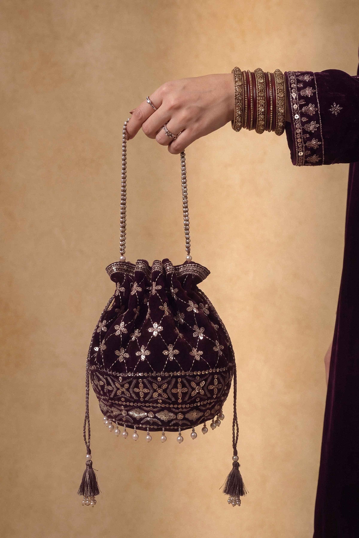 Nishat UK - Purple Embroidered Velvet 1 Piece ready to wear Pouch