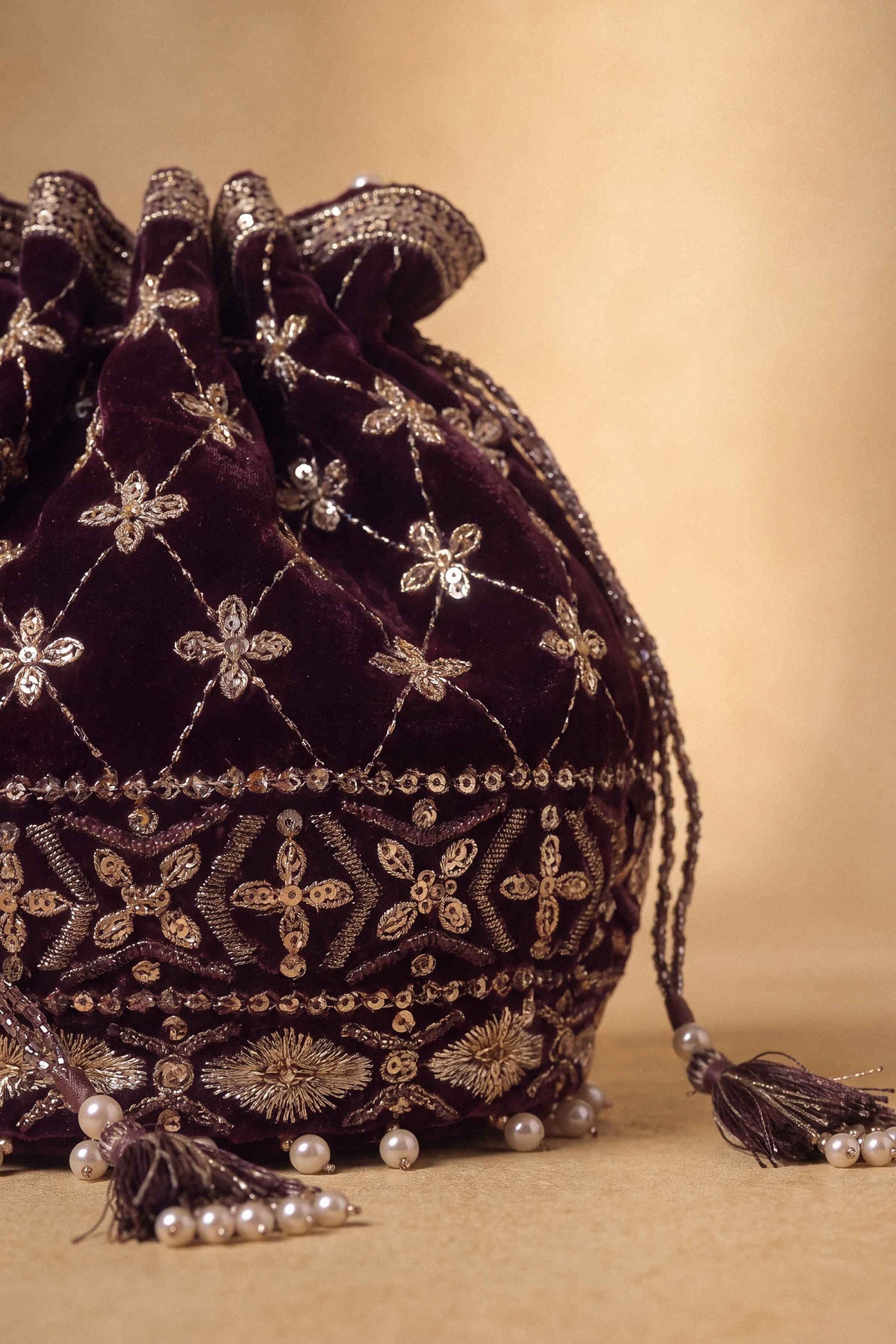 Nishat UK - Purple Embroidered Velvet 1 Piece ready to wear Pouch