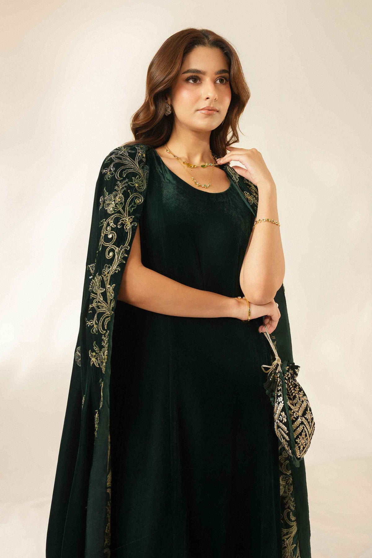 Nishat UK - Green Embroidered Velvet 1 Piece ready to wear shawl