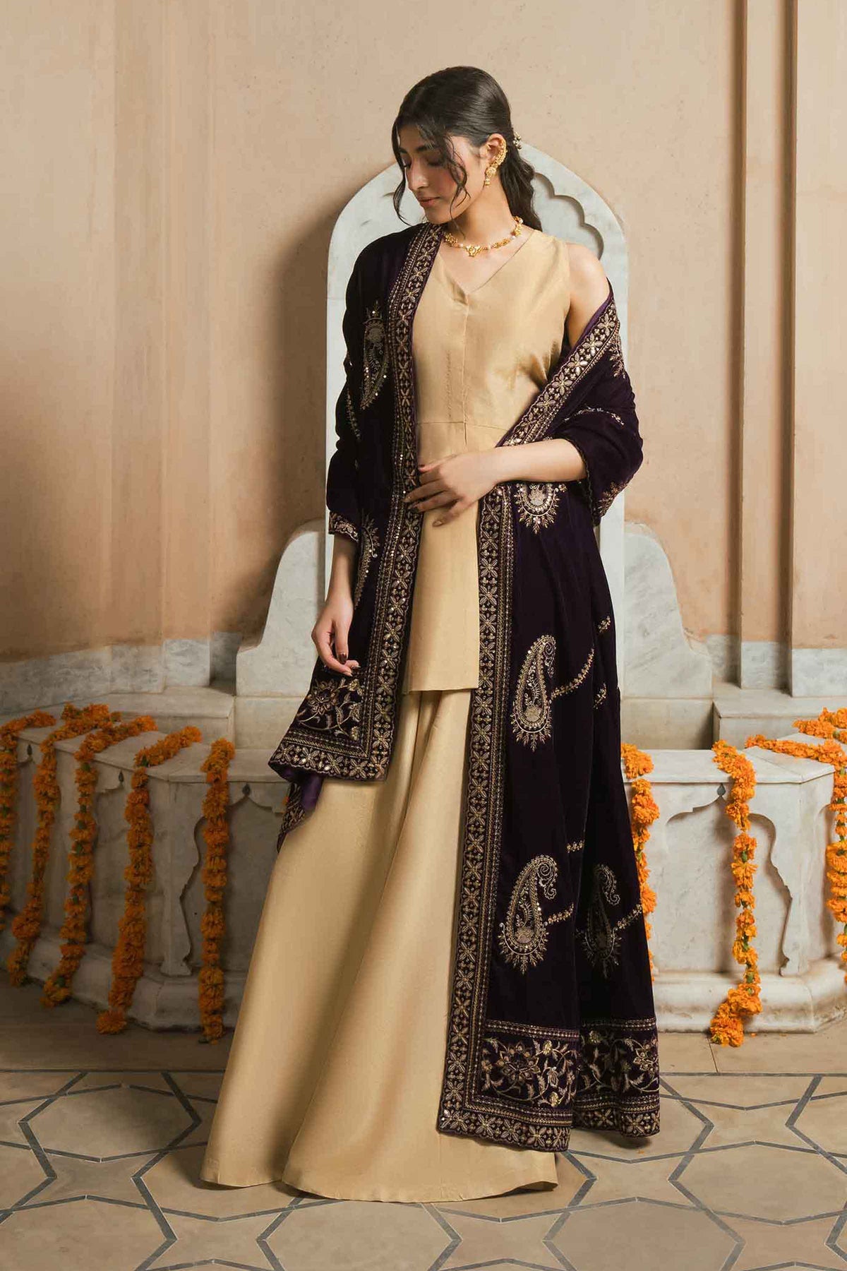 Nishat UK - Purple Embroidered Velvet 1 Piece ready to wear shawl