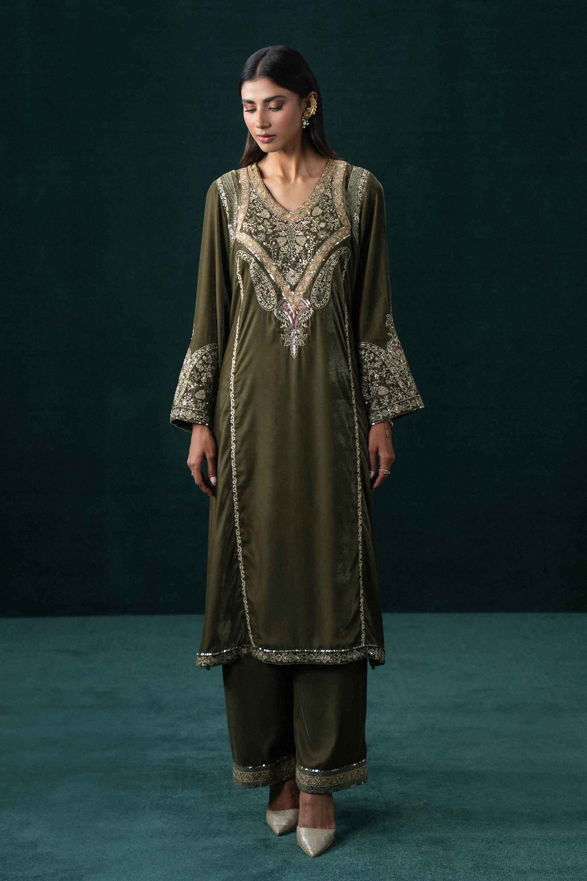 Nishat UK - Green Embroidered Velvet 2 Pieces ready to wear Dress