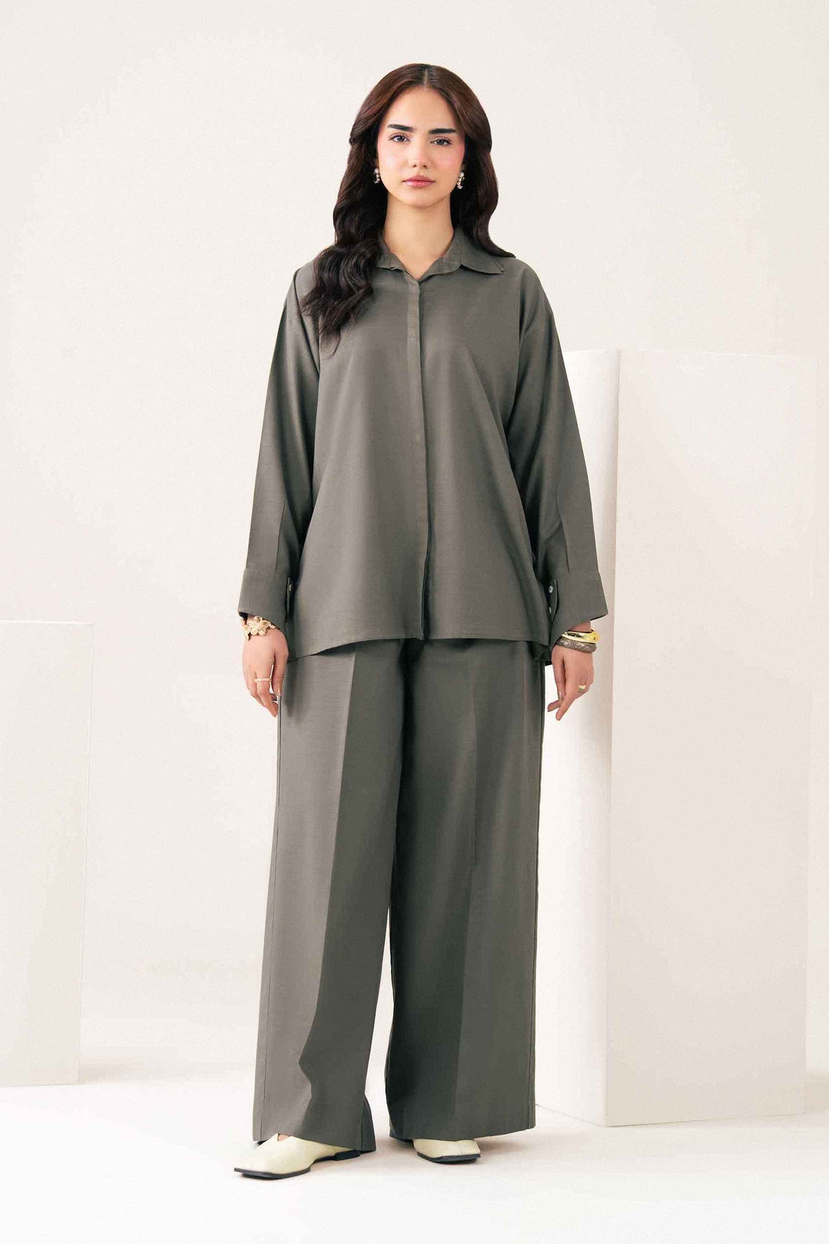 Nishat UK - Green Solids Yarn Dyed 2 Pieces ready to wear suit