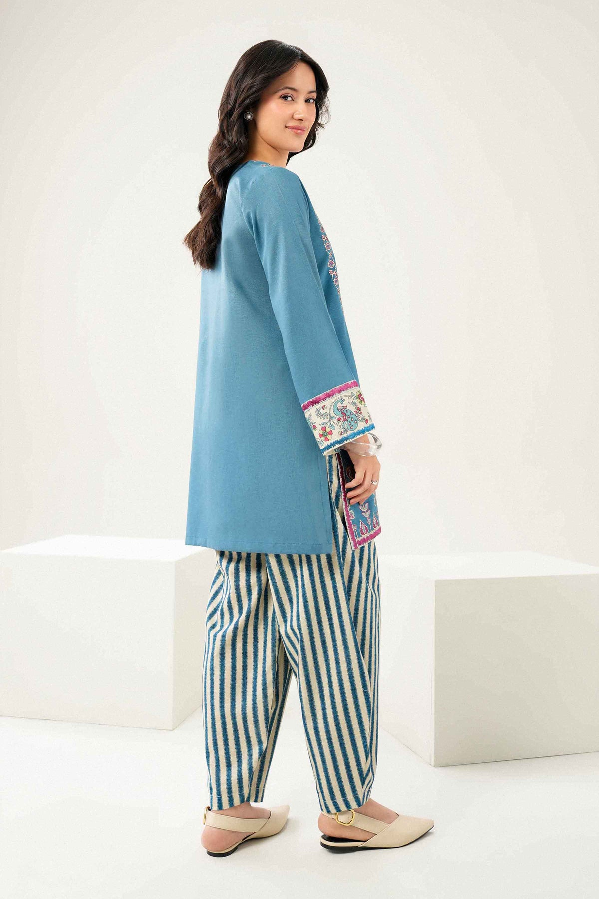 Nishat UK - Blue Embroidered Karandi 2 Pieces ready to wear 