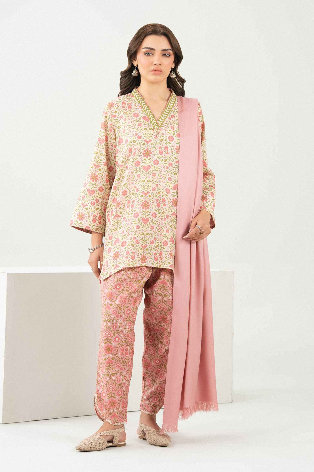 Nishat UK - White Printed Khaddar 3 Pieces ready to wear Suit