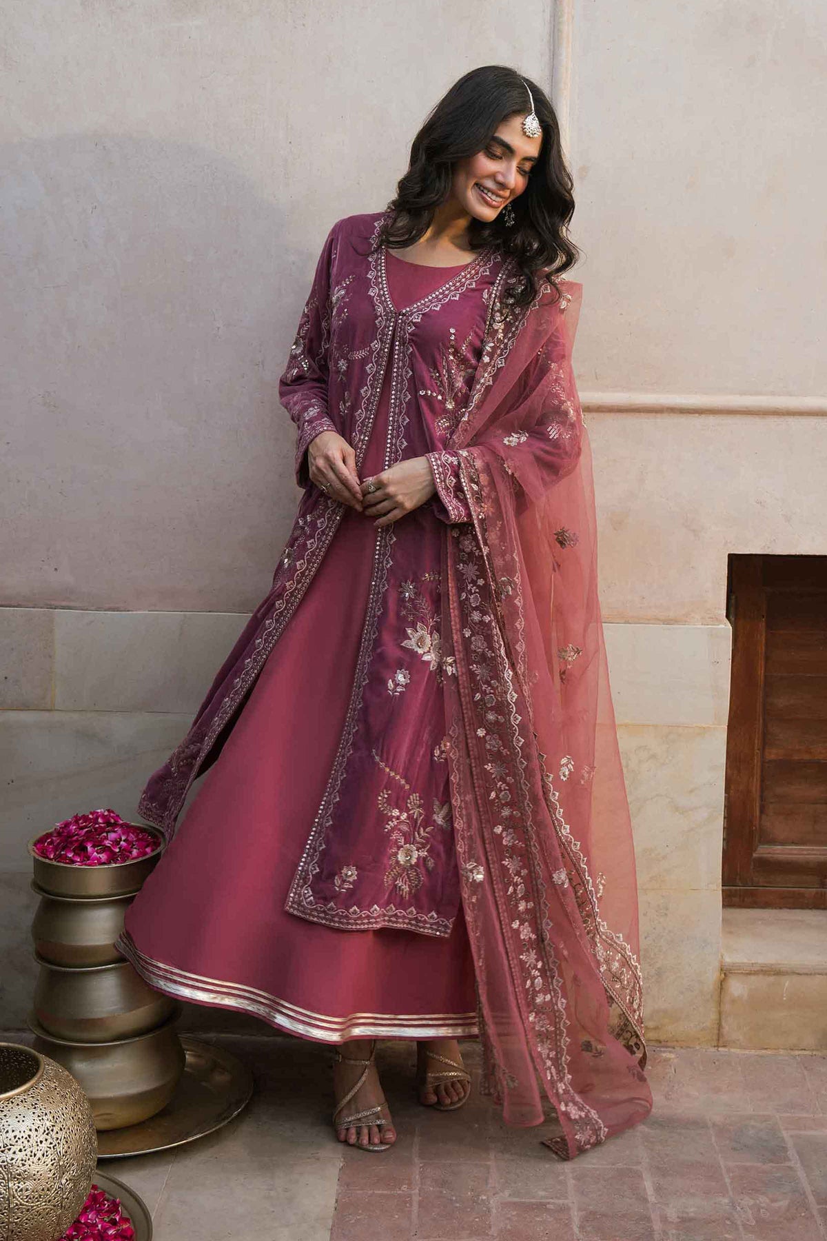 Nishat UK - Mauve-Pink Embroidered Velvet 3 Pieces ready to wear luxury Suit