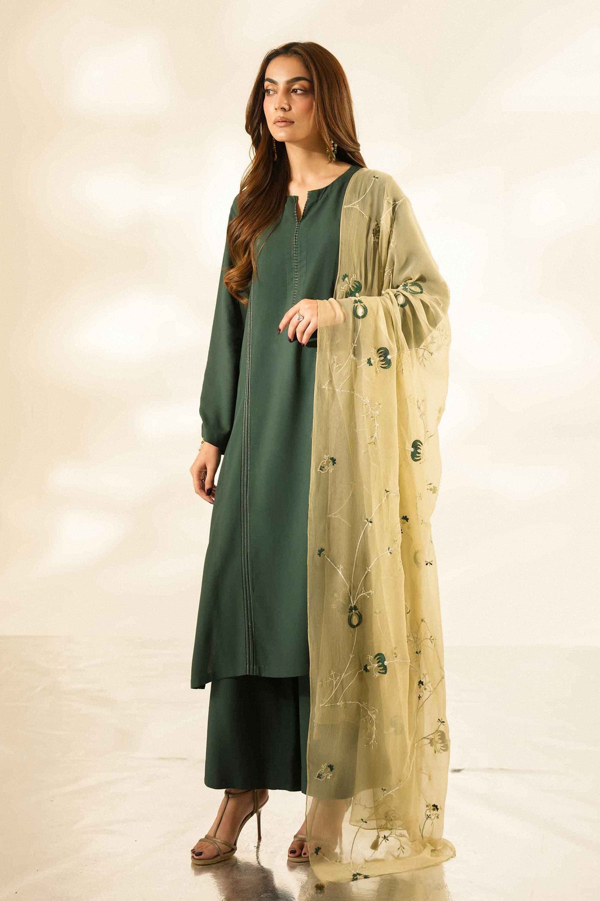 Nishat UK - Green Embroidered Linen 3 Pieces ready to wear luxury Suit
