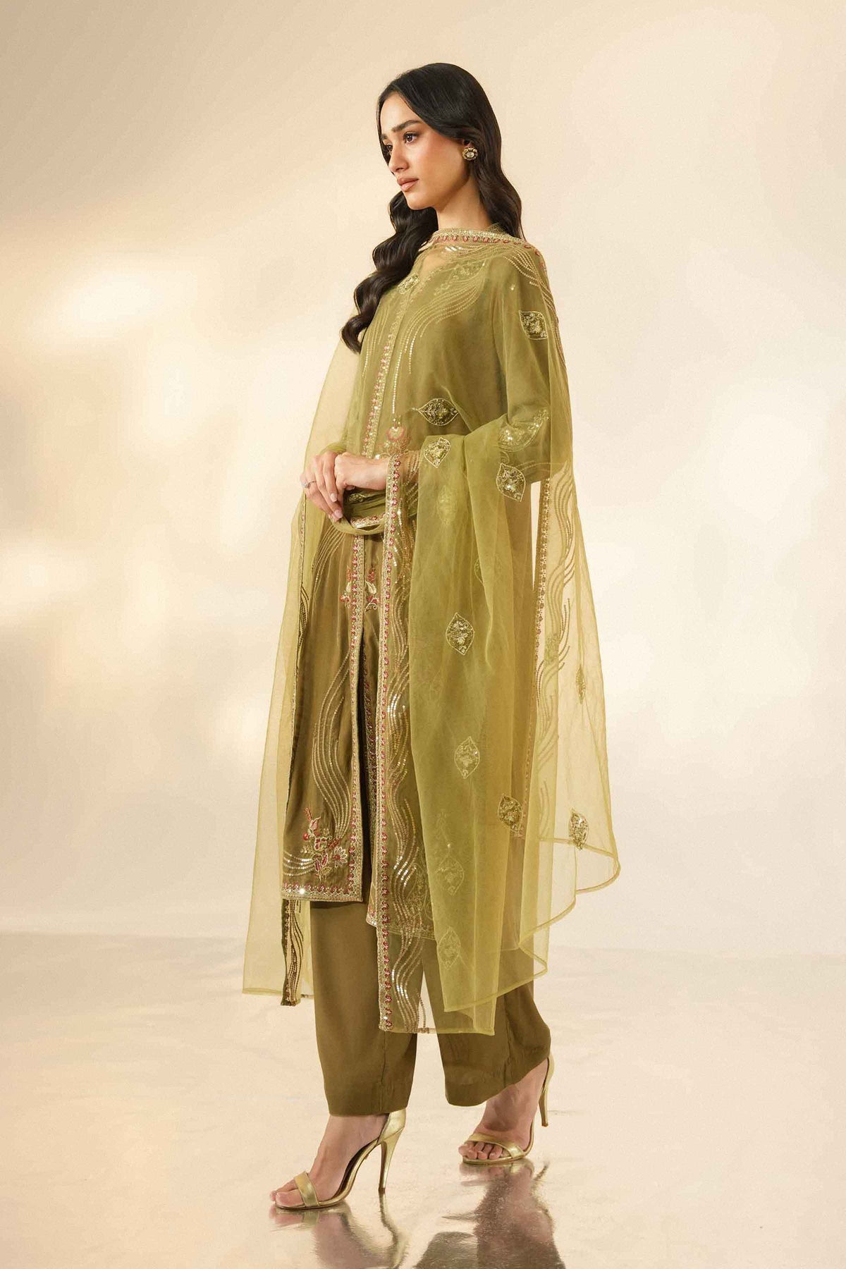 Nishat UK - Green Embroidered Velvet 3 Pieces ready to wear Suit