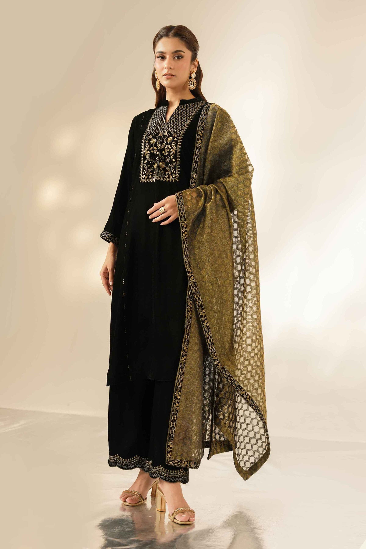 Nishat UK - Black Embroidered Velvet 3 Pieces ready to wear Suit