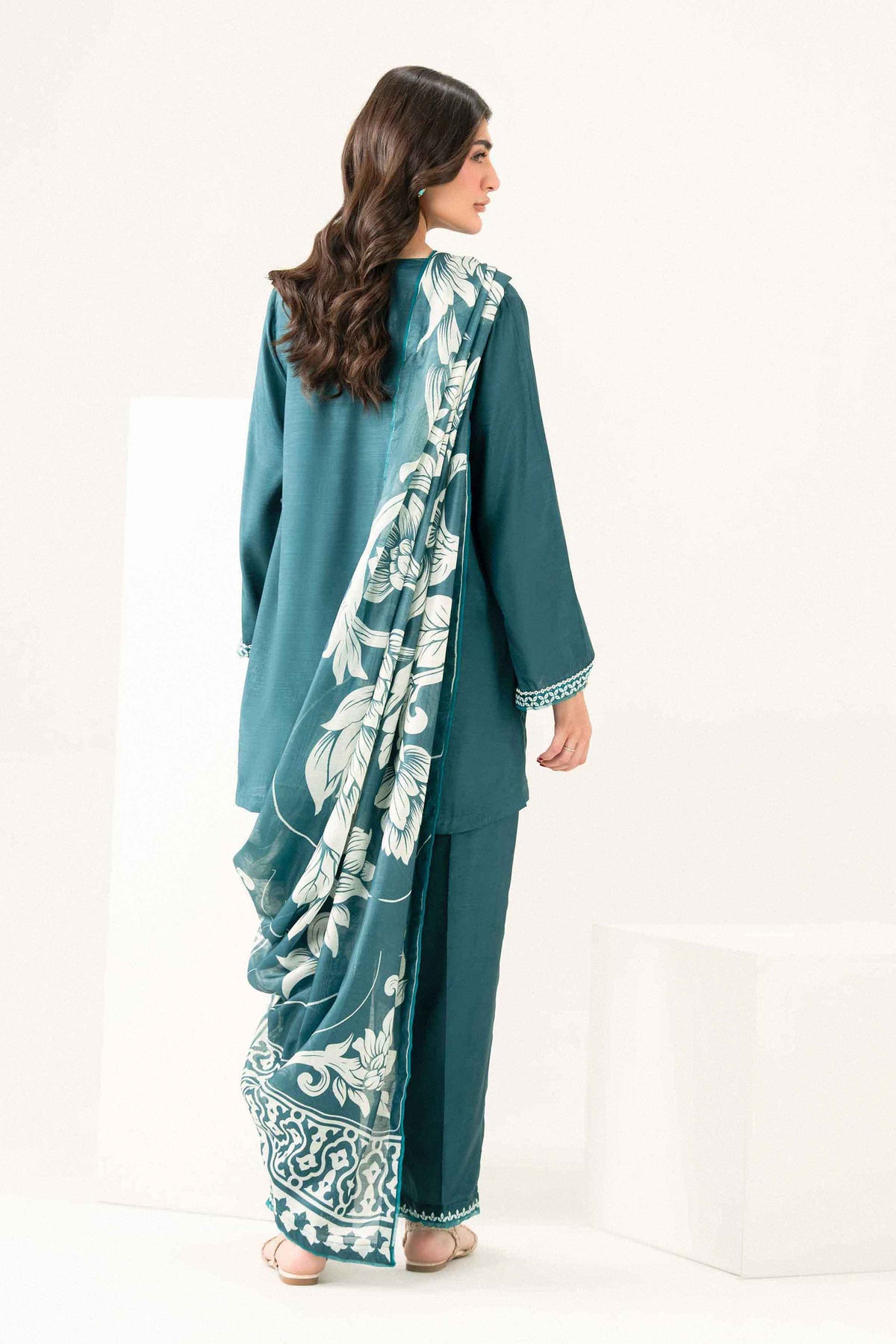 Nishat UK - Green Embroidered Silk 3 Pieces ready to wear Suit
