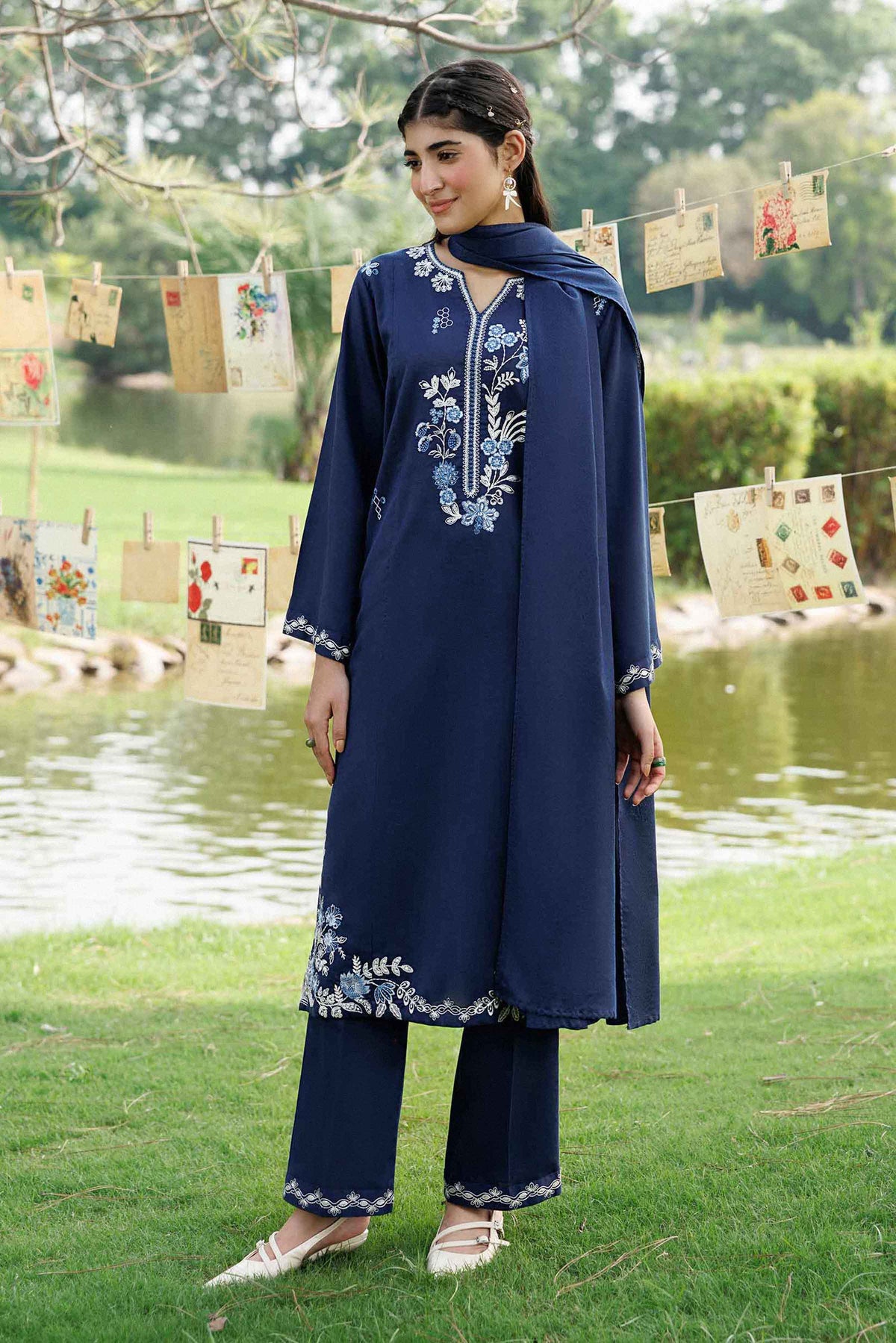 Nishat UK - Blue Embroidered Karandi 3 Pieces ready to wear 