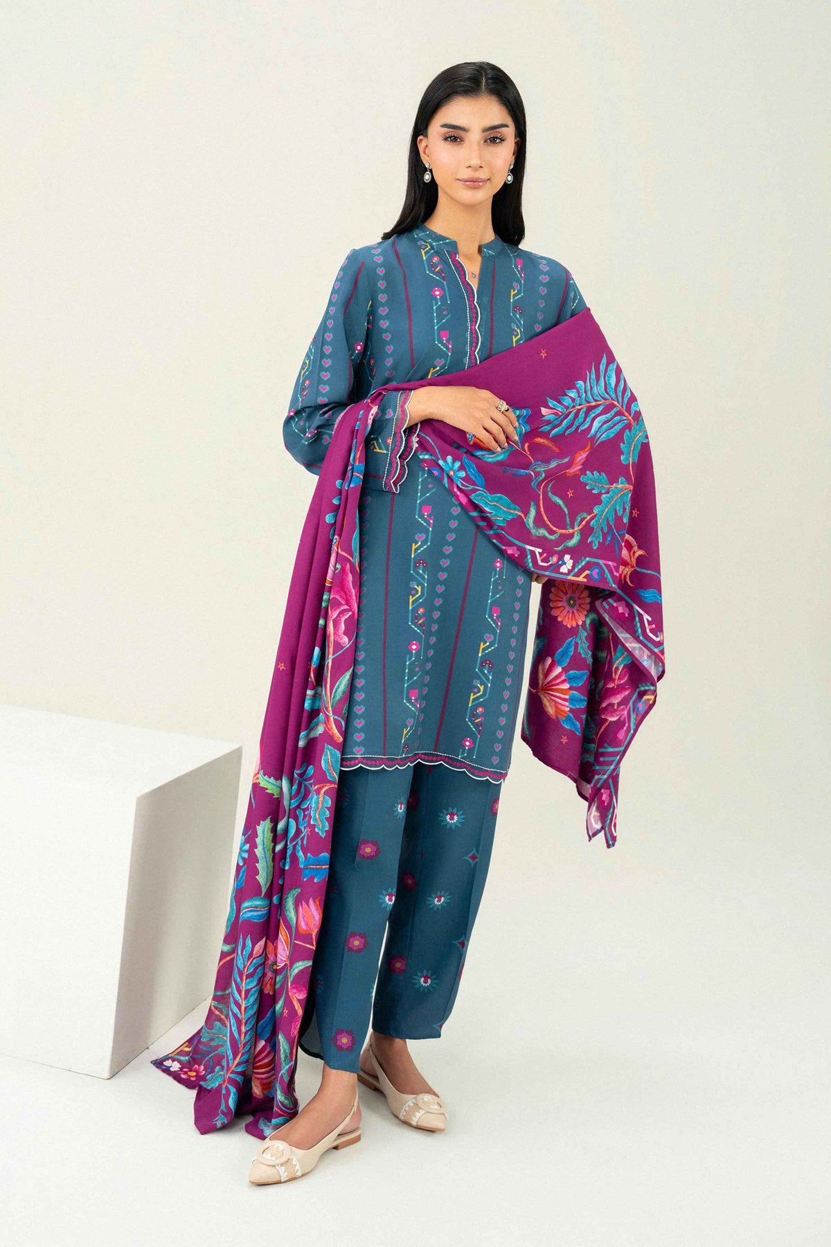 Nishat UK - Blue Embroidered Linen 3 Pieces ready to wear Suit